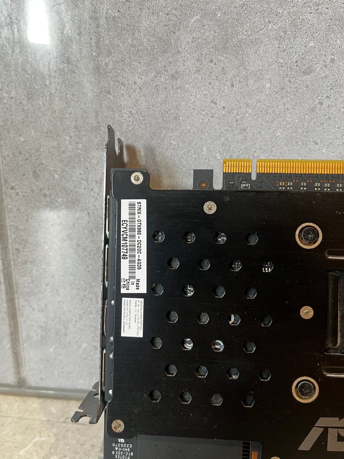 ASUS STRIX GTX 980 DirectCU II OC Graphics card