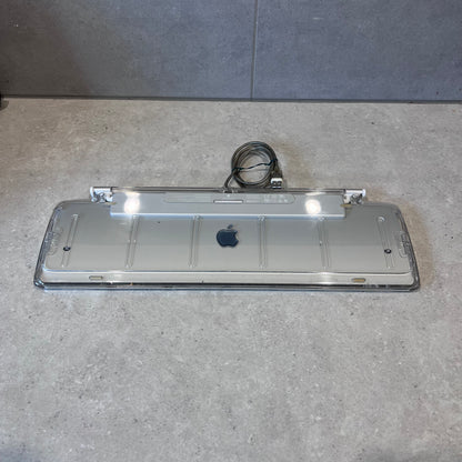 Vintage Apple iMac G3 M5521 with pro keyboard, mouse, manuals & dust covers