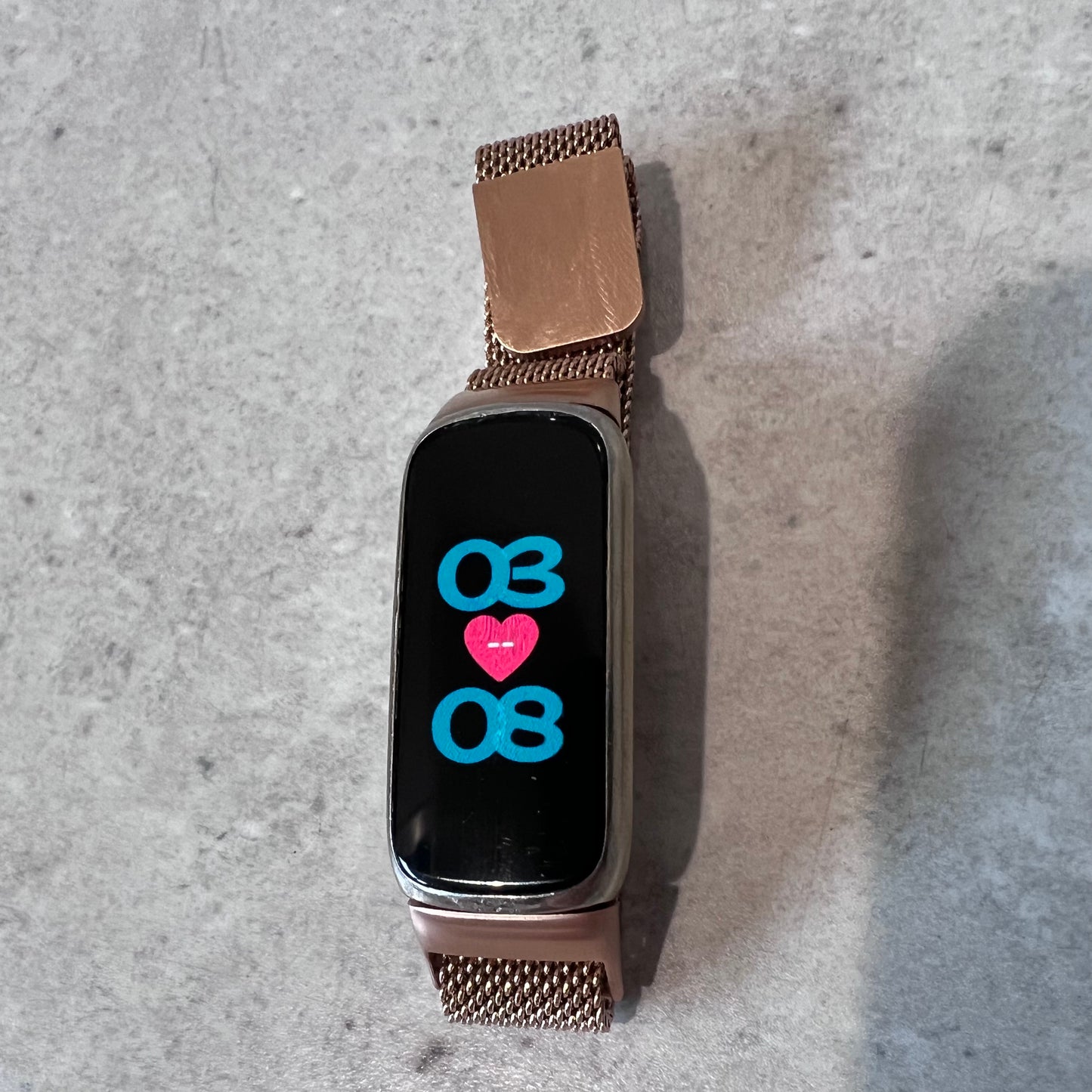 Fitbit Luxe - with charger & extra band