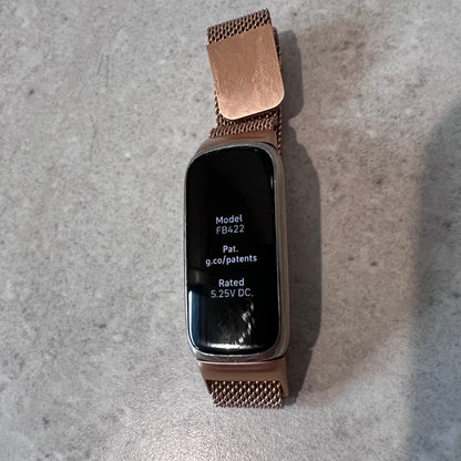 Fitbit Luxe - with charger & extra band