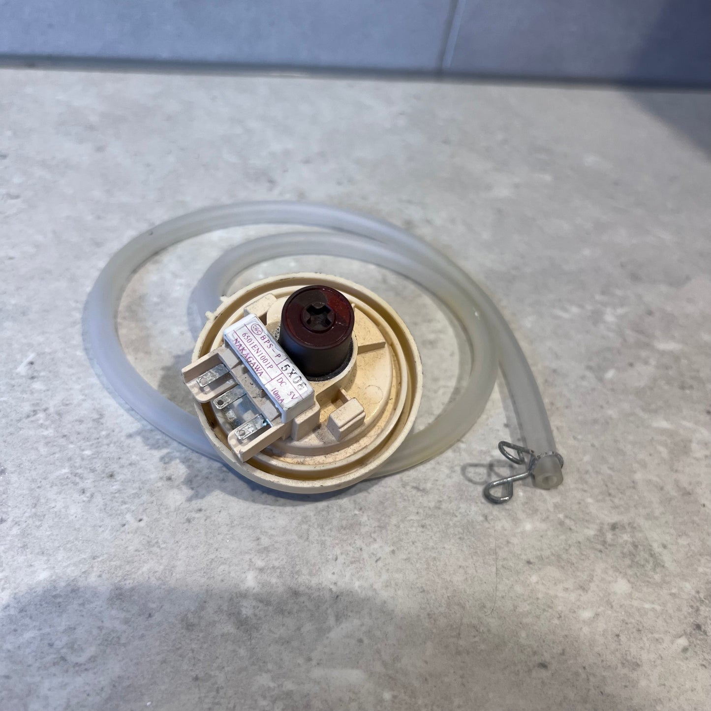 LG WTG6532W Level Switch Sensor 6501EN1001P