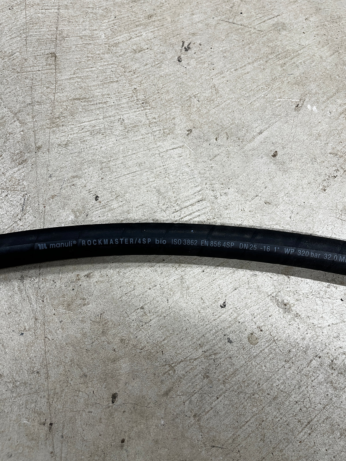 Manuli DN25 4SP 320Bar Hydraulic Hose – SAE61 x M45x2 35L DIN24