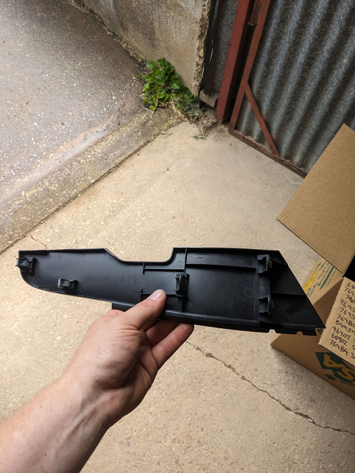 Nissan 968P1-5SK0B Interior Trim Piece Nissan Leaf ZE1