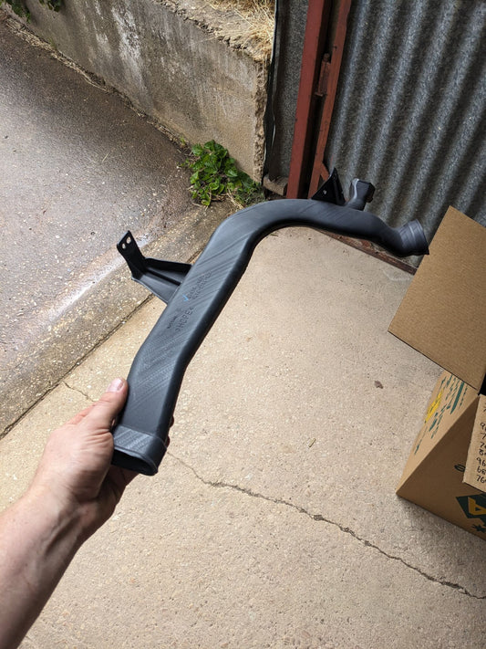 Nissan 27810-3NA0A Nozzle Side DEFROSTER Nissan Leaf ZE1