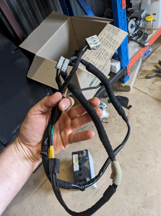 Nissan Roof Headliner Wiring Loom ZE1
