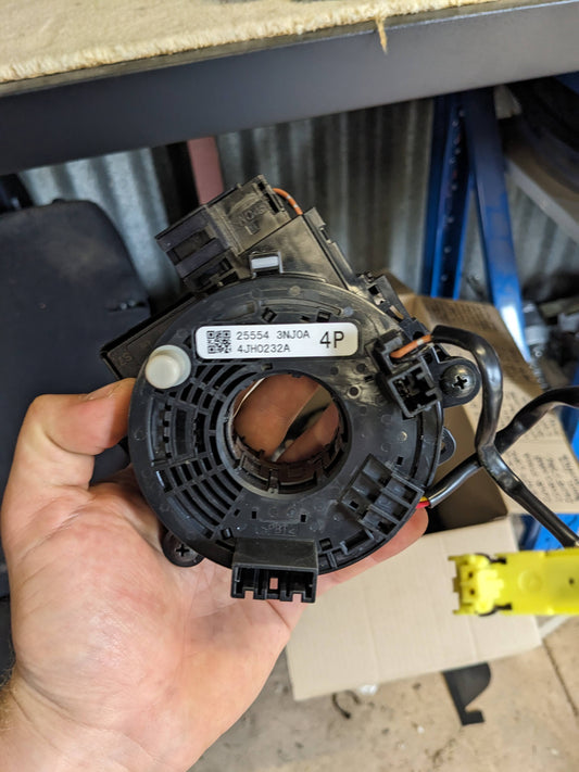 Nissan 25554-3JA1A Steering Clockspring Assembly Nissan Leaf ZE1