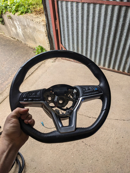 Nissan 48430-5SA2A Steering Wheel Assembly W/O Pad Nissan Leaf ZE1