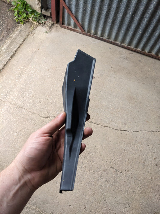 Nissan 66895-5SA0A Cover-Front Fender,LH Nissan Leaf ZE1