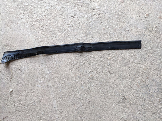 Nissan 65821-5SK0A Seal-Hood, Front LH Nissan Leaf ZE1
