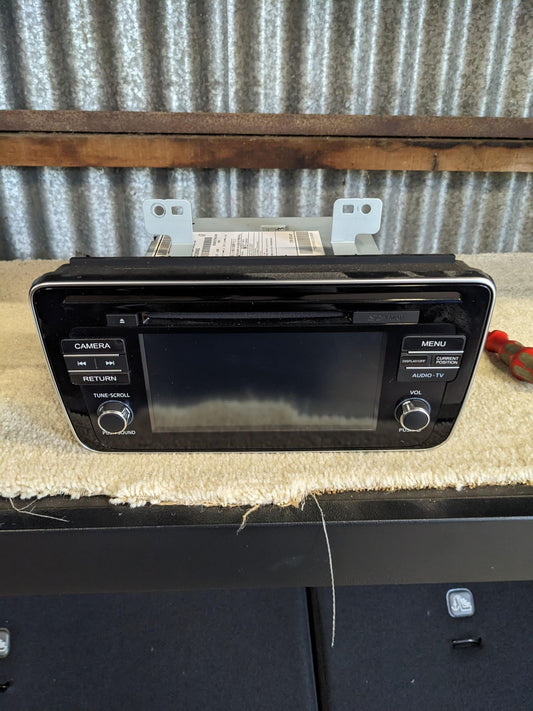 Nissan 25915-5SA0D Cont Assembly Head Unit Stereo Radio Nissan Leaf ZE1