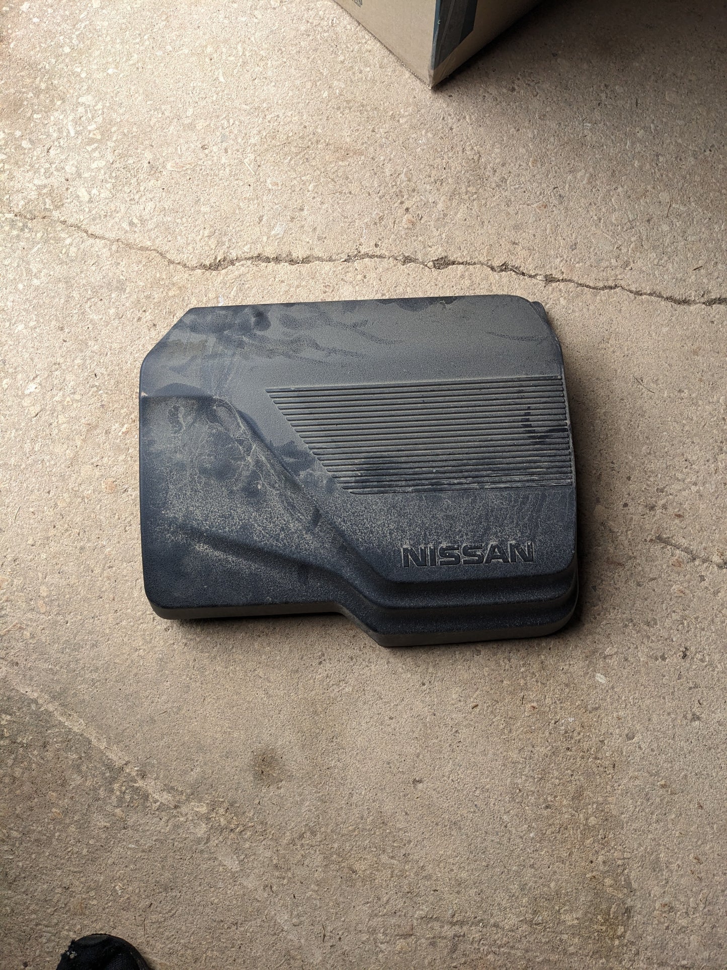 Nissan 292A2-5SK2A COVER-SUB,POWER CONVERTER Nissan Leaf ZE1
