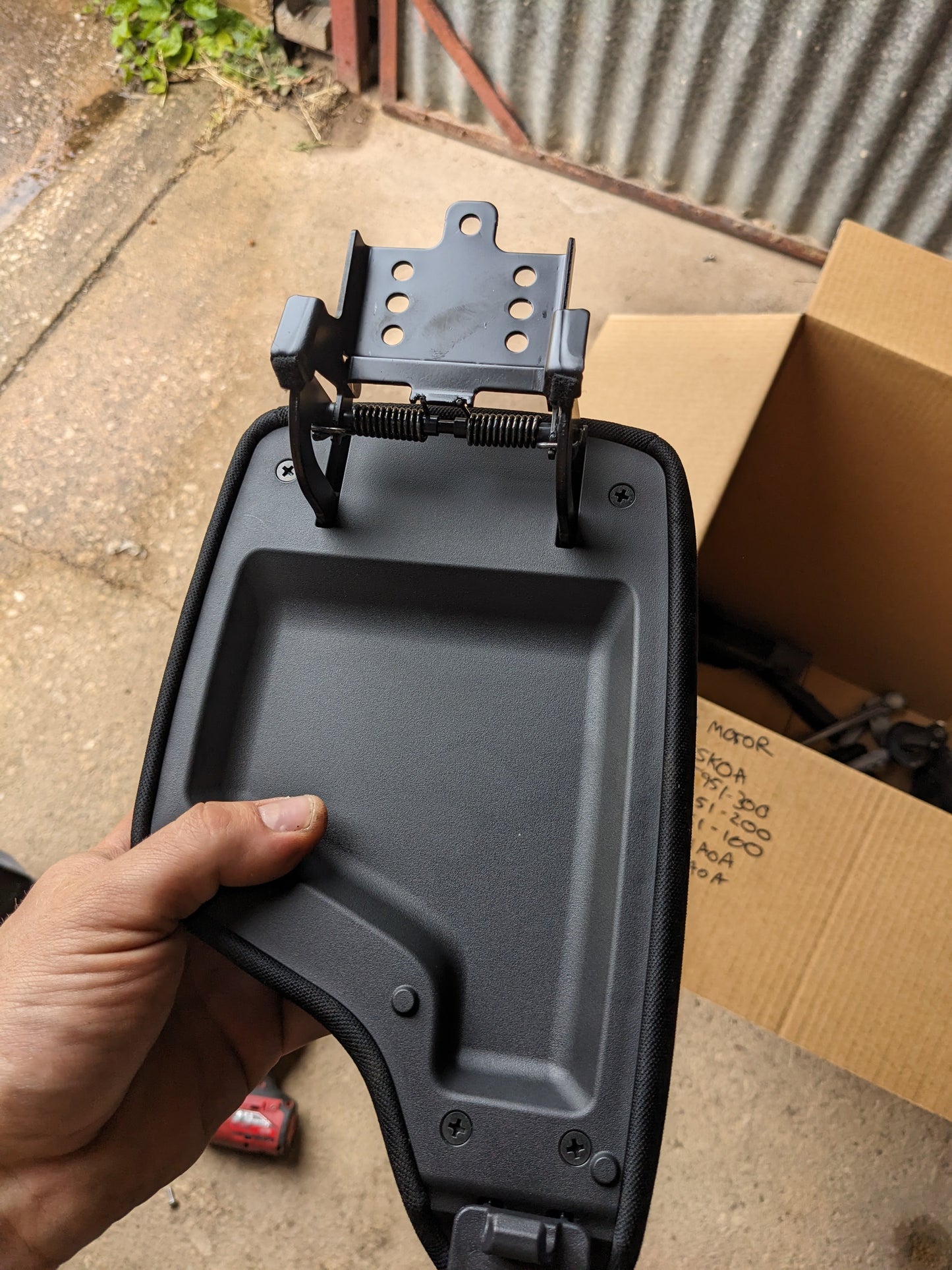 Nissan 96920-5SA1B Lid Assembly-Console Box Arm Rest Nissan Leaf ZE1
