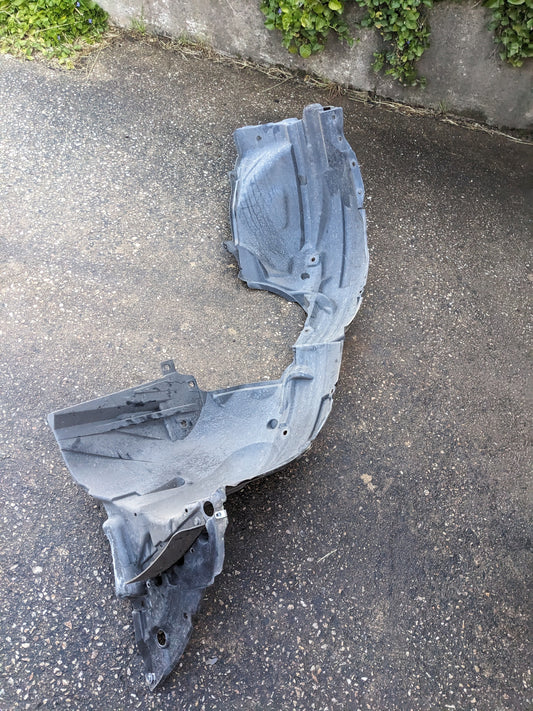 Nissan 63842-5SA0A Protector-Front Fender,RH Nissan Leaf ZE1