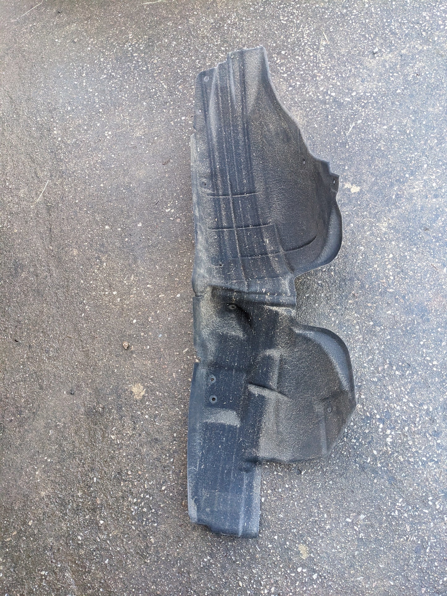 Nissan Rear Wheel Arch Trims x2 Nissan Leaf ZE1
