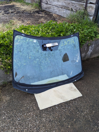 Nissan 72700-5SA1A Glass Windshield- COMPLETE Nissan Leaf ZE1