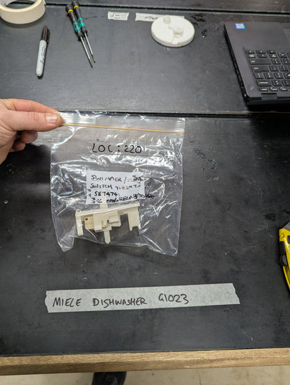 Miele Swimmer/Float Switch 713397 5874741 LOC: 220