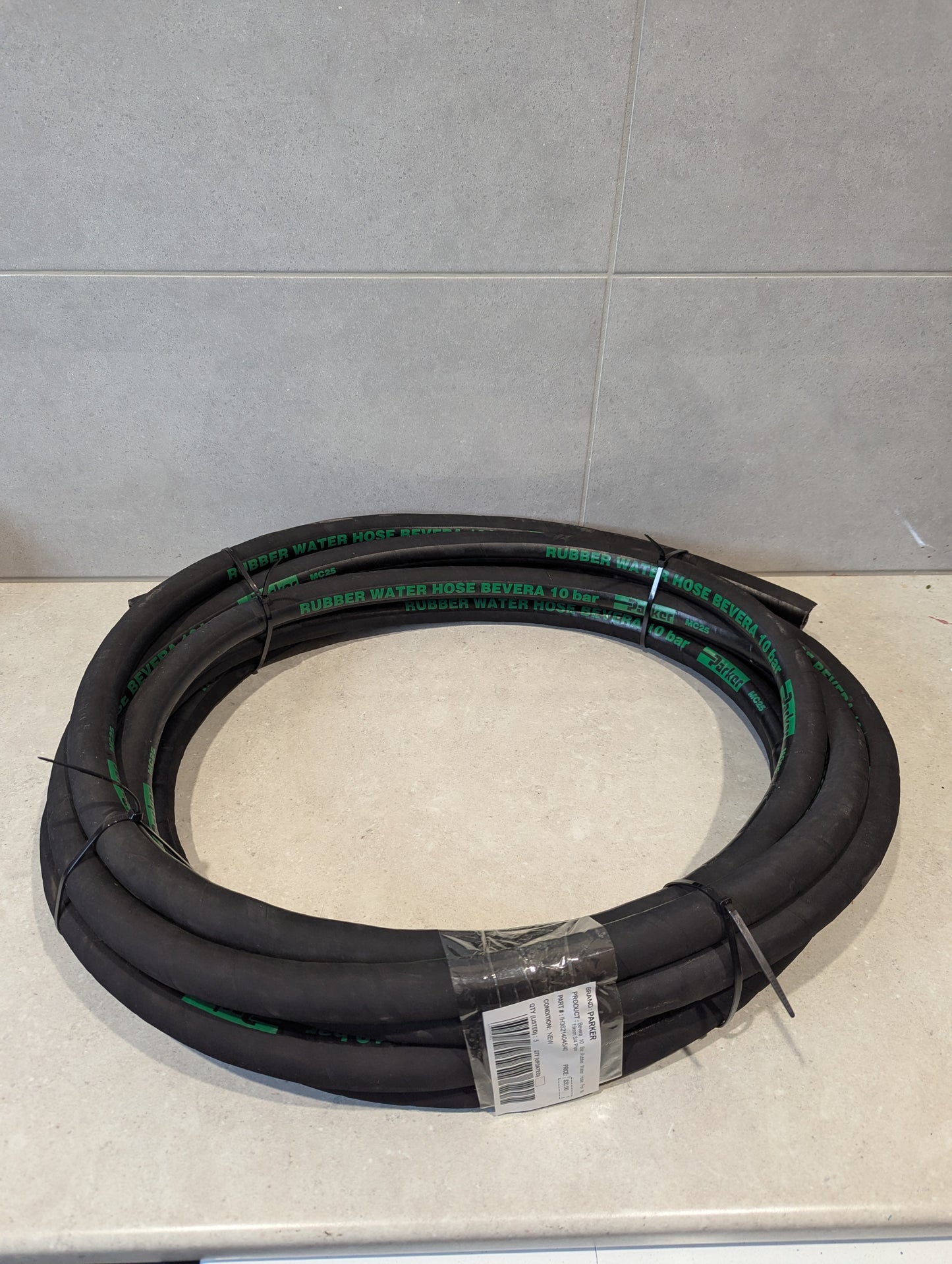 PARKER Bevera 10 Bar Rubber Water Hose Per M 19mm 3/4 Pipe