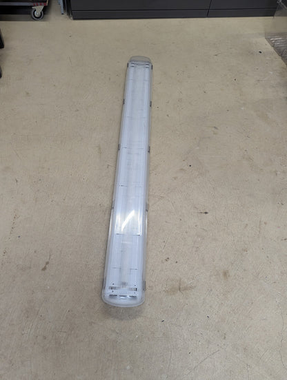 CLIPSAL Weatherproof T5 Fluroescent Fluro Batten 28W 1200mm
