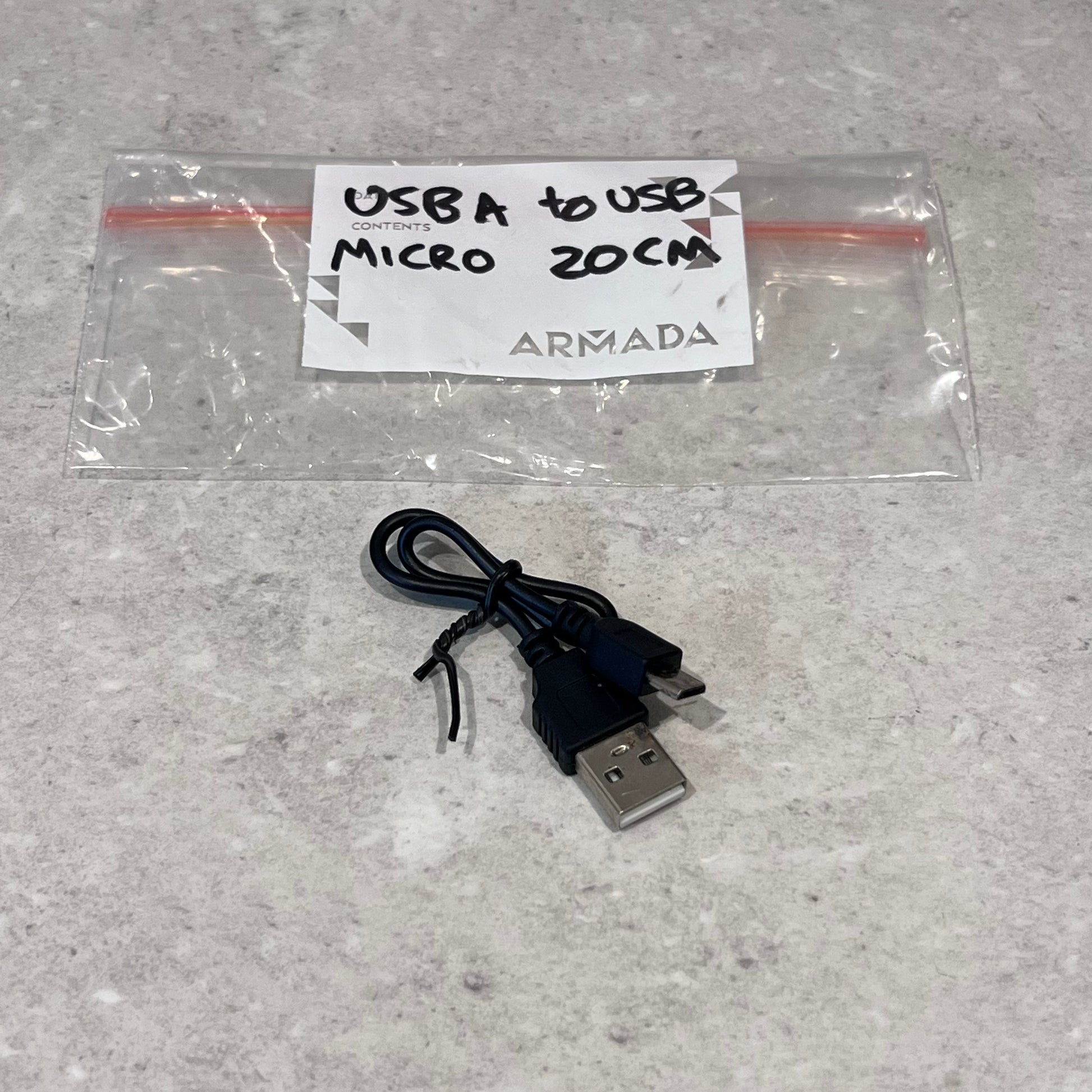 Armada USB-A to Micro USB 20cm cable with packaging