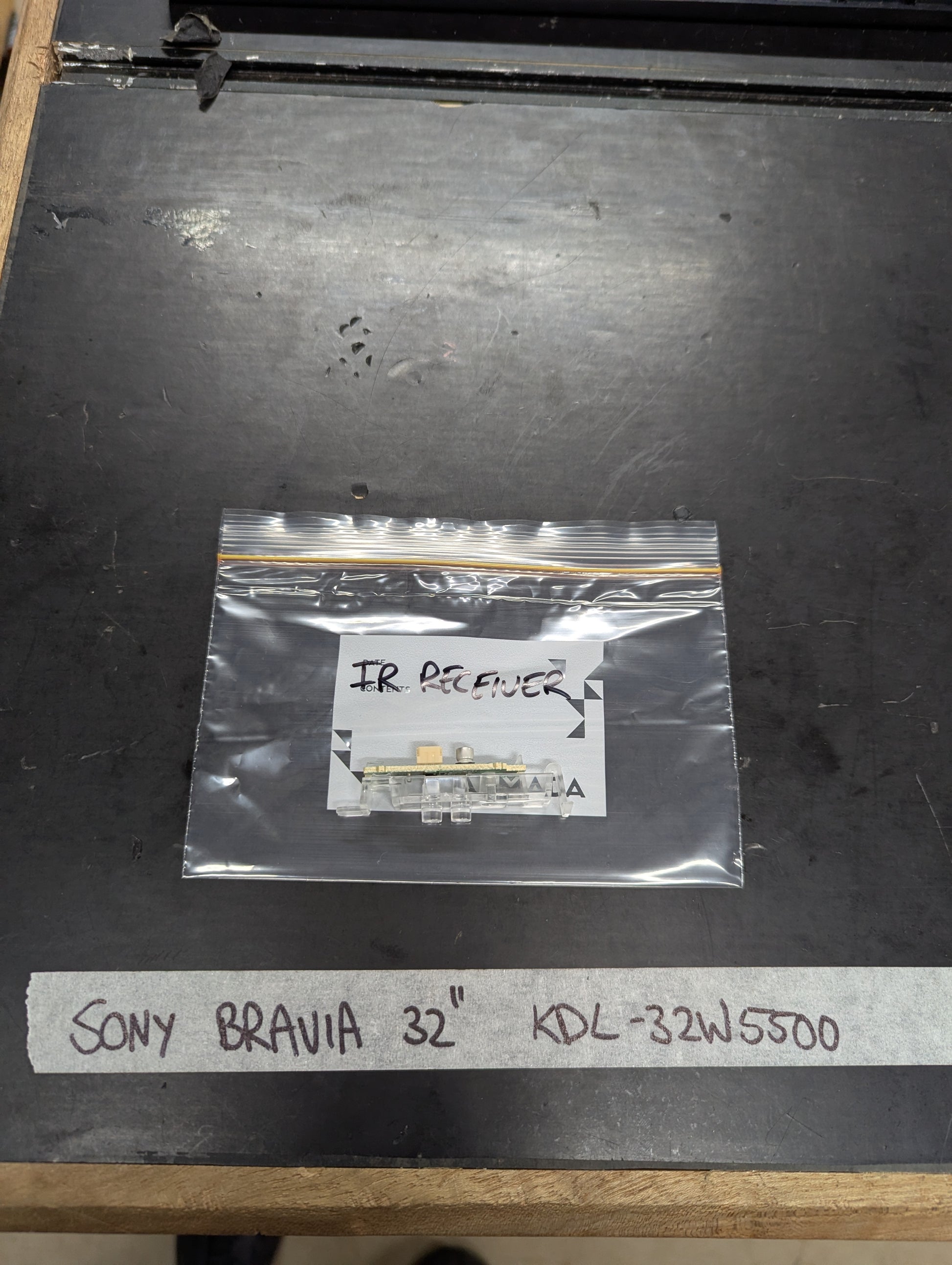 Sony Bravia 32 KDL-32W5500 IR receiver circuit board in clear bag