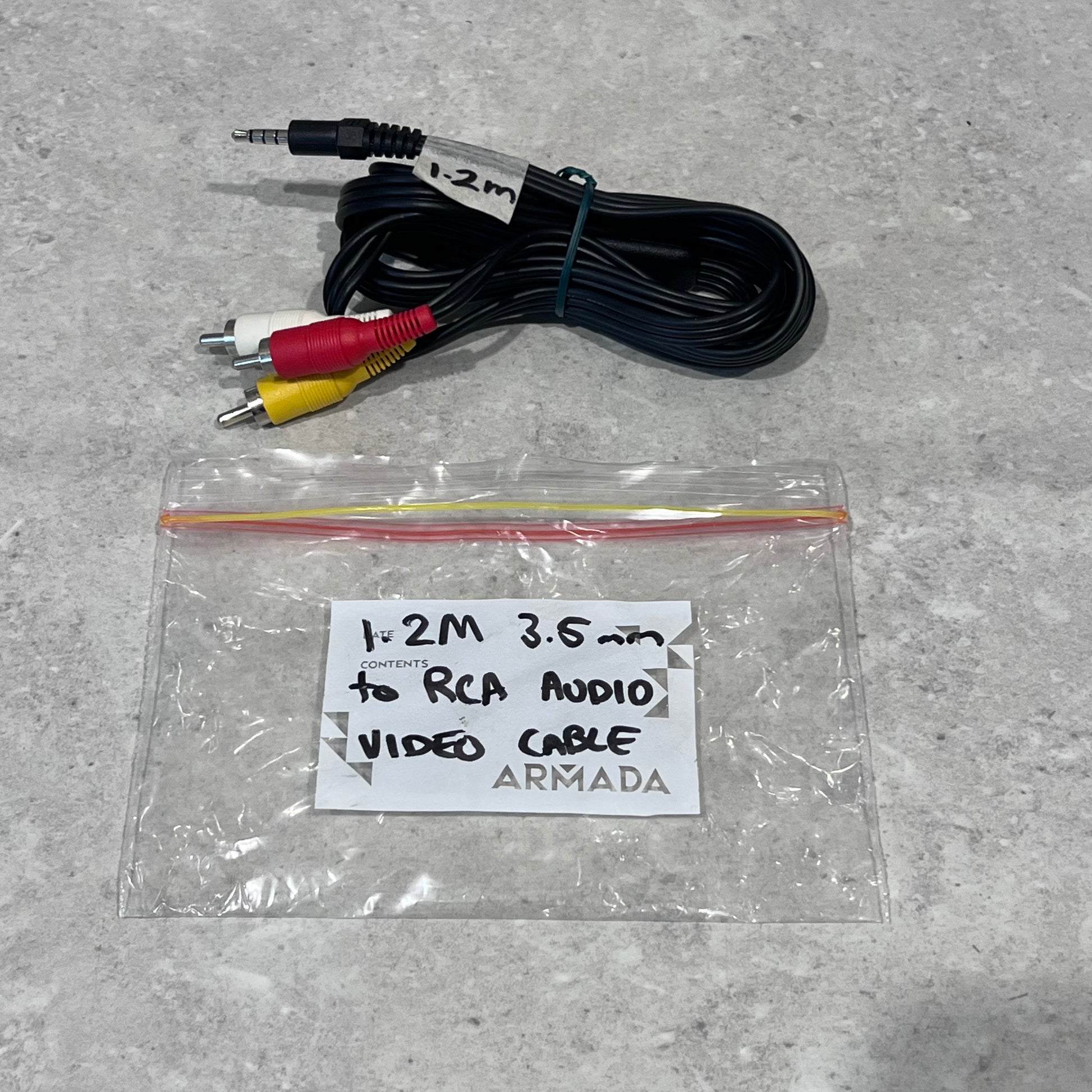 1.2 meter 3.5mm to RCA audio video cable with red, white, and yellow connectors