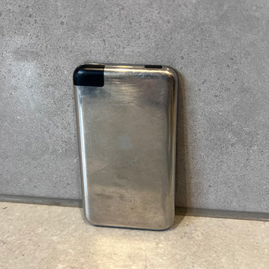 Apple iPod Touch showing scratched silver back casing with storage indication