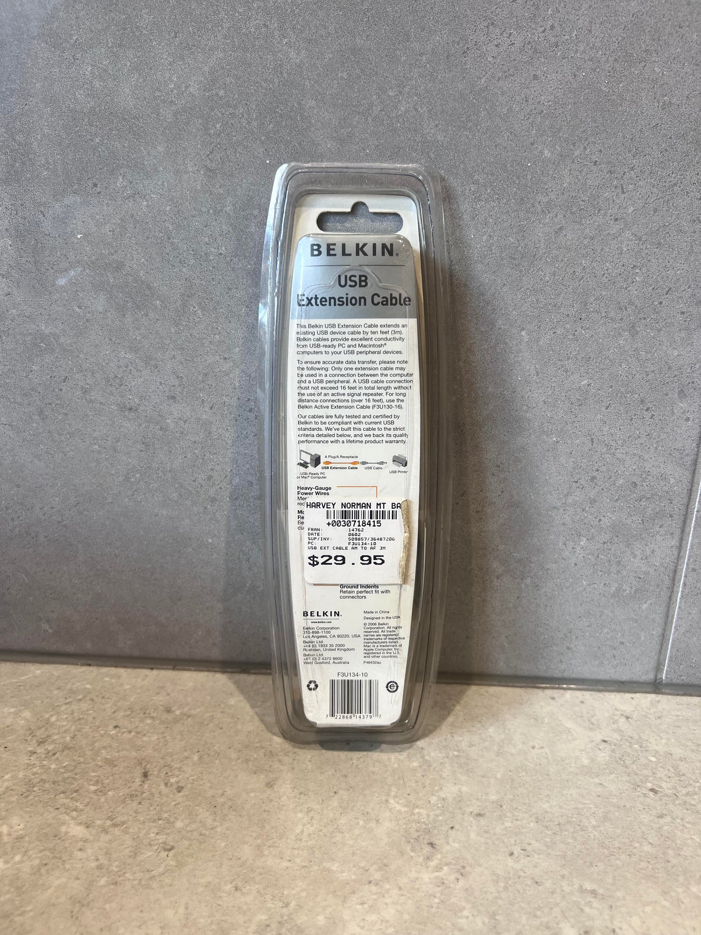 Back of Belkin USB Extension Cable 3m packaging with product information and barcode