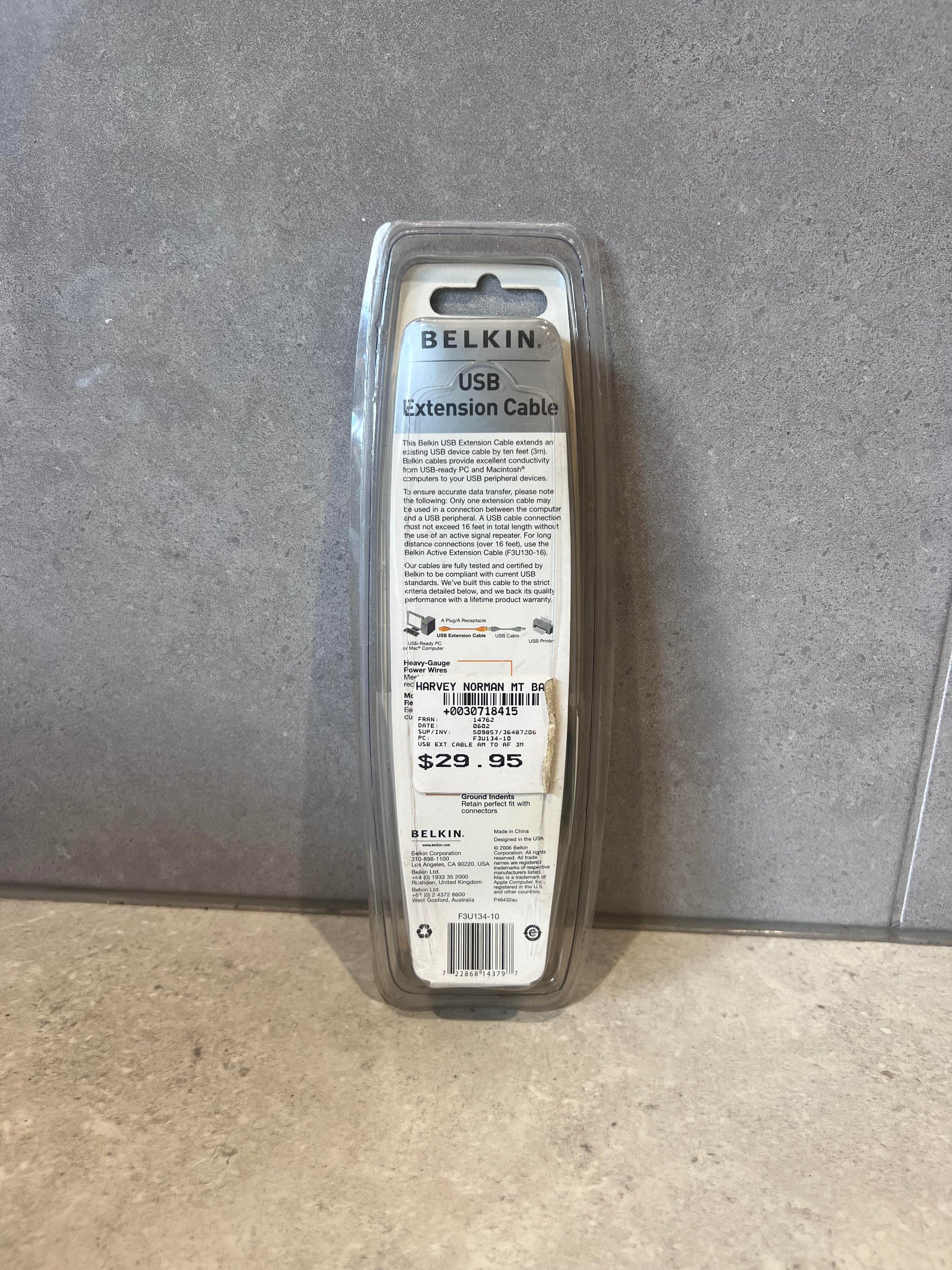 Back of Belkin USB Extension Cable 3m packaging with product information and barcode
