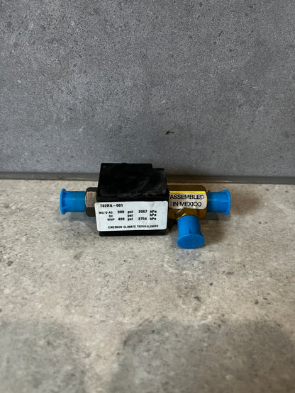 Rear view of Emerson 702RA-001 refrigeration solenoid valve showing pressure ratings