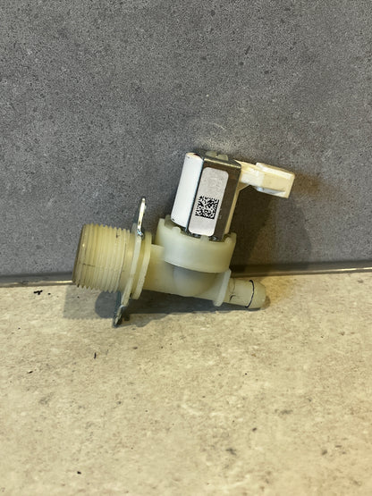 Universal washing machine water inlet valve showing QR code and connection points