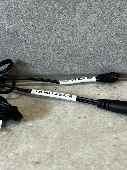 Zoom-in of two labeled ends: 'PLUG INTO TEC-C BASE' and 'PLUG INTO 7.5V DC OUTPUT'