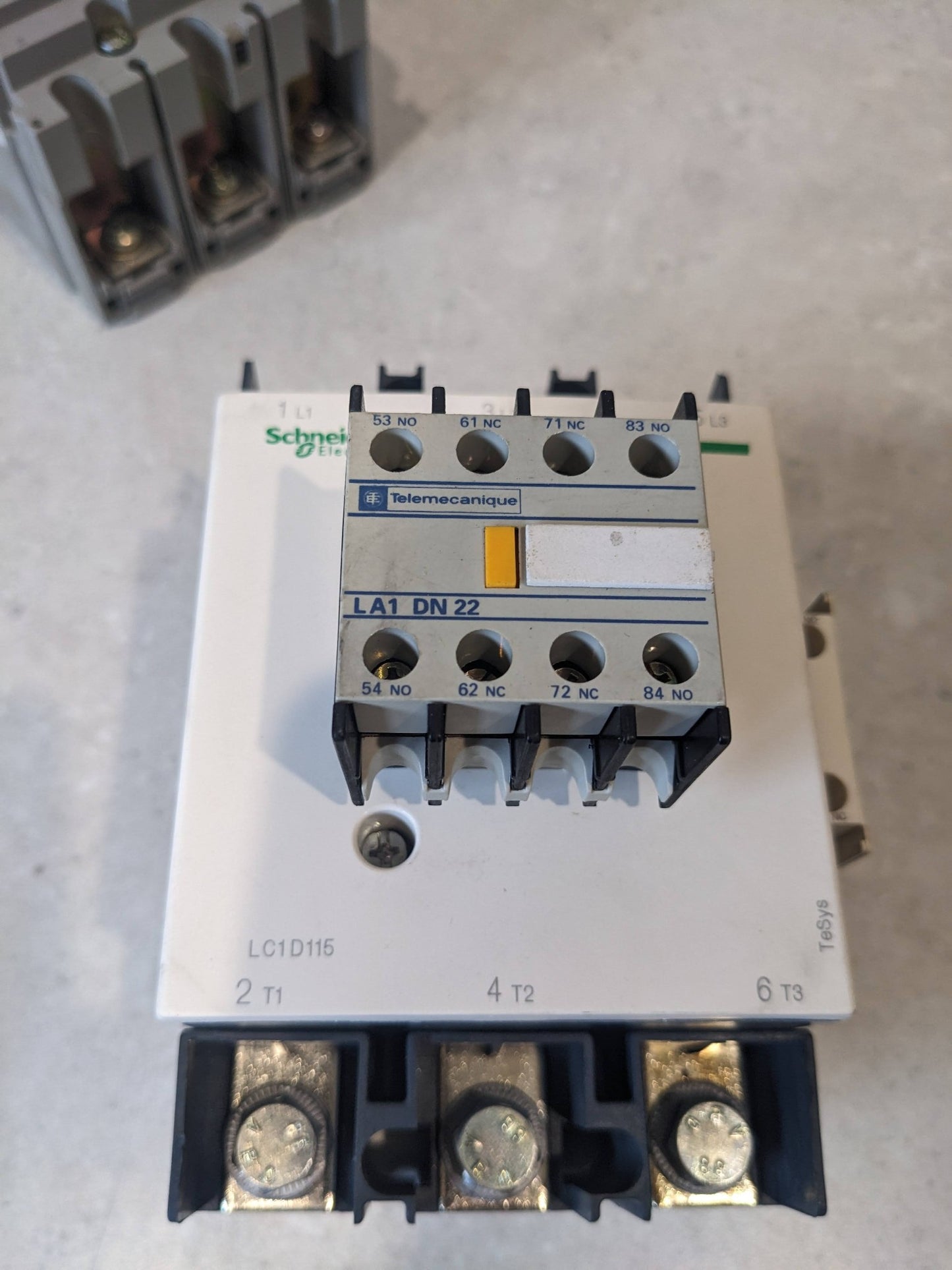 Telemecanique Auxiliary Contact Block LA1-DN22 2NO+ 2NC