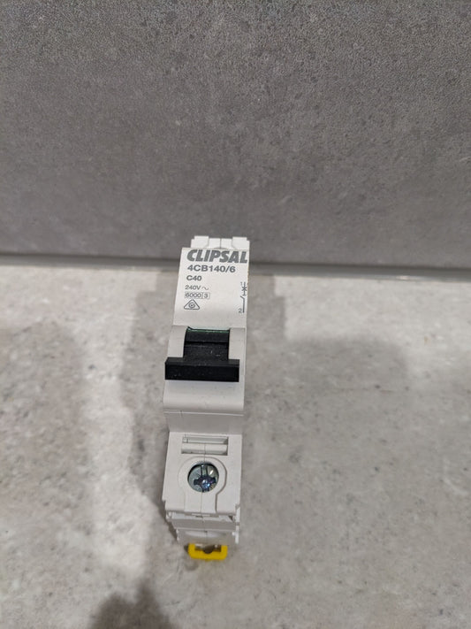Clipsal 40 Amp MAX4 Miniature Circuit Breaker MCB C Curve 1 Pole 6kA