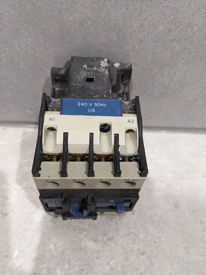 Telemecanique LC1D2510 3-Phase 415V Contactor 40A 230/600V