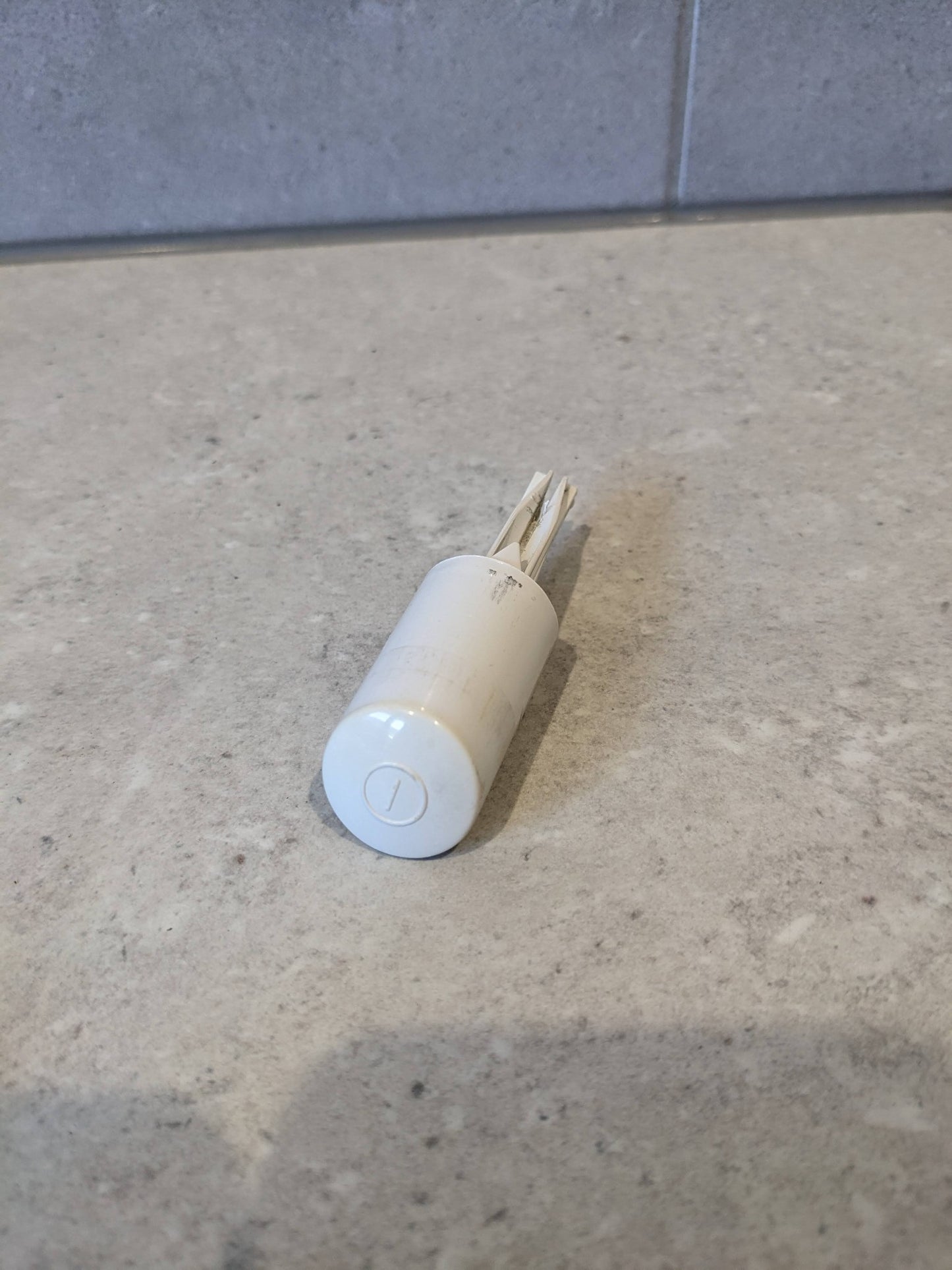 ELECTROLUX EWF1087 PUSH BUTTON, WHITE, O/I