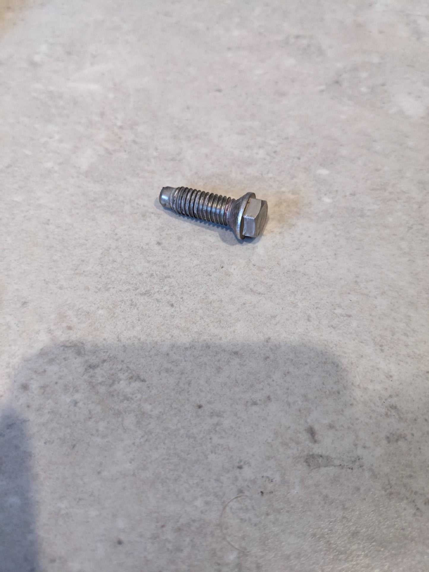 ELECTROLUX EWF1087 SCREW, BEARING SPIDER