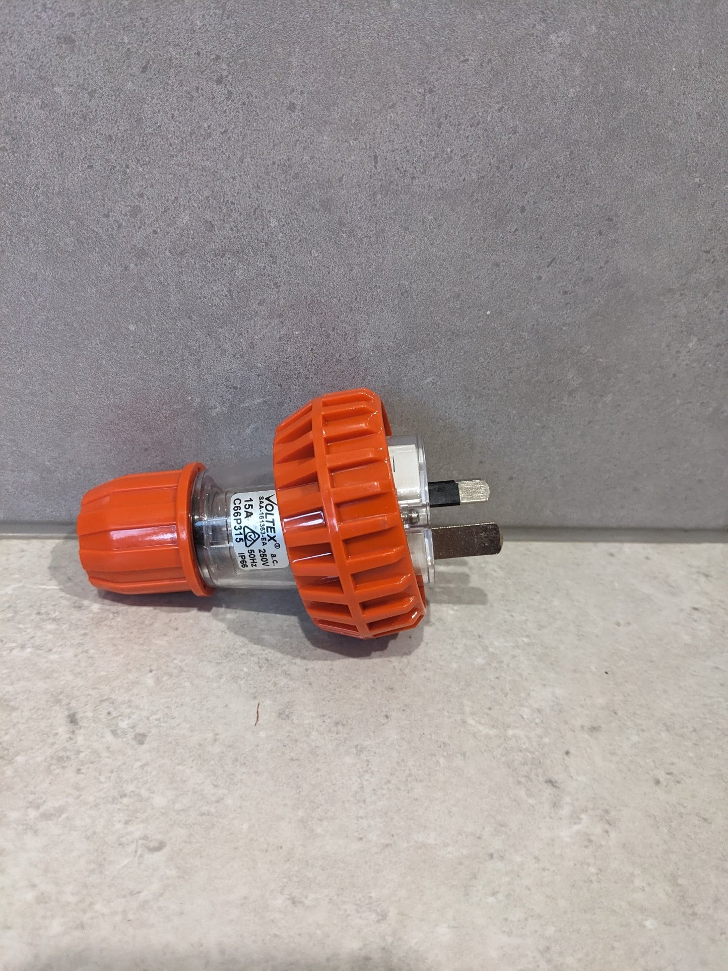 Straight Plug IP66 250V 3Flat Pin 15A