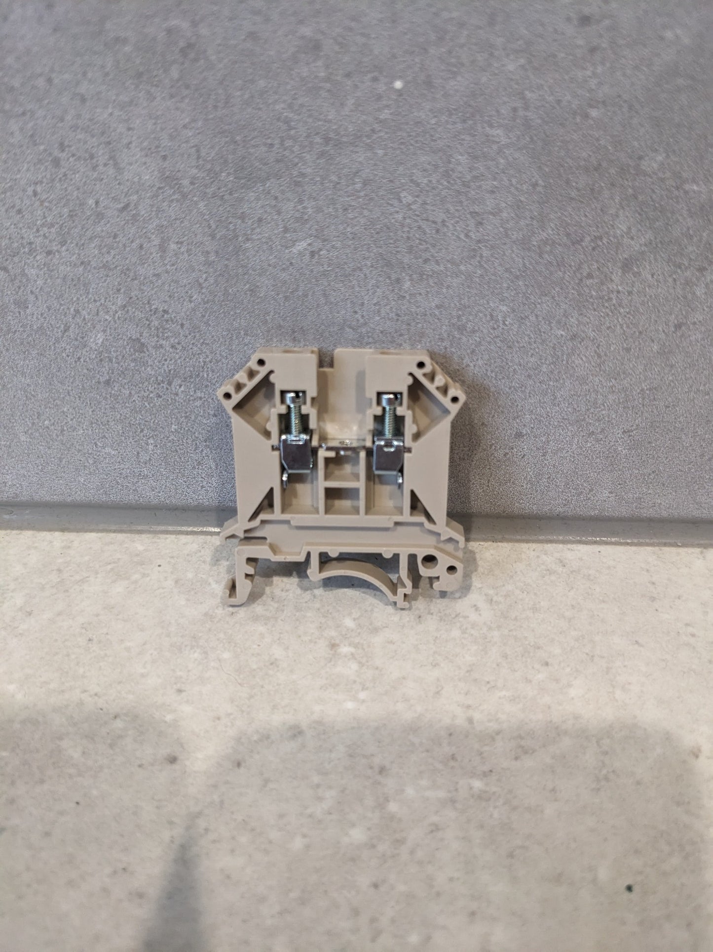 DIN Rail Terminal Block, 2.5mm², Single-Level, Screw Termination  878-7503