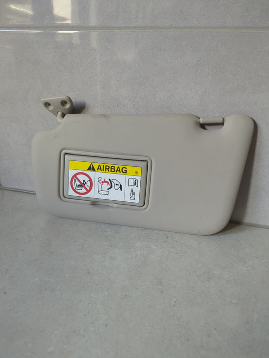 Nissan 96401-5SA0E Left Sun Visor Assembly Nissan Leaf ZE1